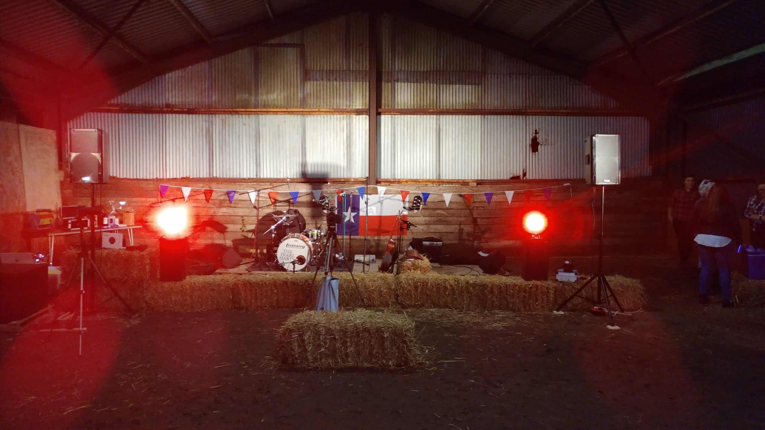 LIve music in a barn